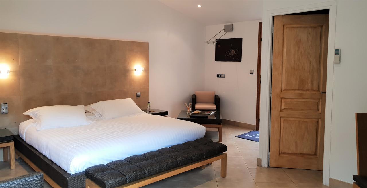 Private Hotel - Adult Only Porto-Vecchio  Exteriör bild