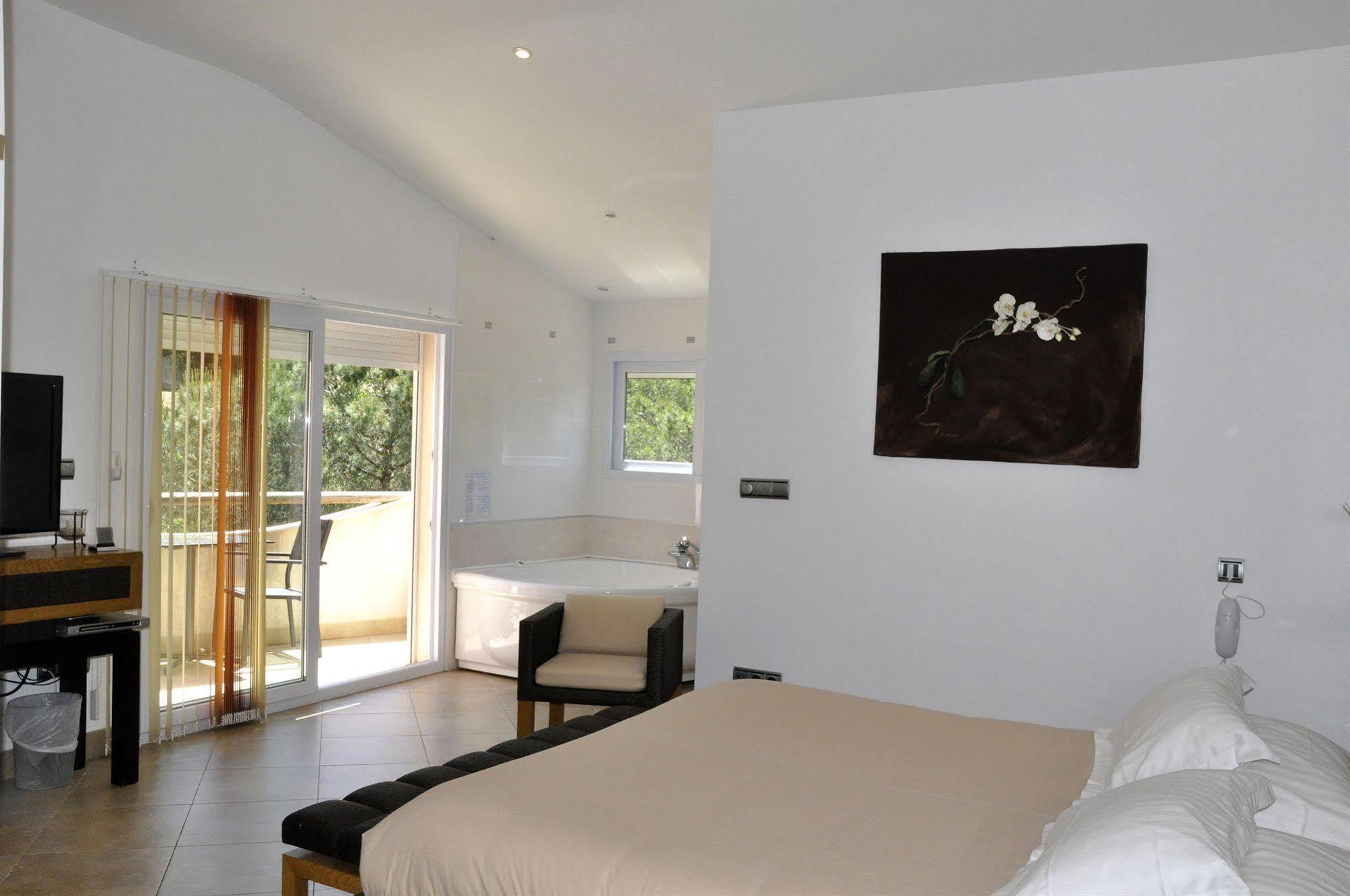 Private Hotel - Adult Only Porto-Vecchio  Exteriör bild